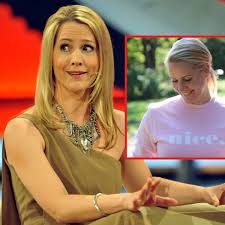 Sprecherin der tagesschau, judith rakers hat bei the masked singer mitgemacht. Judith Rakers Neue Mitbewohnerin Moderatorin Stellt Fans Vor Ratsel Promis