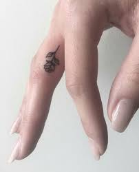 Pin Carissa094 Minimal Tattoo Rose Finger Tat Dainty Single Needle Flowers Meaningful Tattoos For Women Tattoos For Women Tattoos