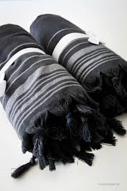 Finde die schönsten kostenlosen große decke bilder, lade sie herunter und benutze sie auch für kommerzielle zwecke. Grosse Hamam Decke Mit Fransen 100 X 180 Cm Anthrazit Grau House Of Ideas Orientalische Dekorationsartikel Und Wohnaccessoires