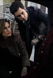 Benson and stabler investigate a tutor after a student is beaten and sexually assaulted, but their investigation soon le. Law Order Special Victims Unit Season 13 Episode 9 Rotten Tomatoes