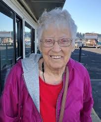 Jerry Kittelson's Instagram, Twitter & Facebook