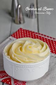 Crema al burro per decorare torte. Crema Al Burro Per Decorare I Dolci Dolcissima Stefy
