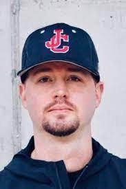 Kyle Lasley's Instagram, Twitter & Facebook