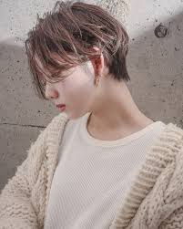 ショートヘアの種類名前流行り大人女子に似合うショートの髪型まる