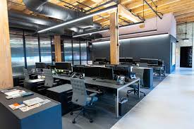 2018 Chicago S Coolest Offices Crain S Chicago Business Cool Office Office Design Architecture Design