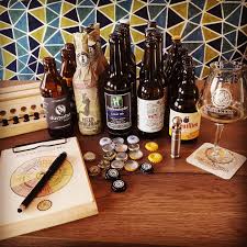 Gestern Gleich Zwei Tastings Hintereinander Gehabt Es Macht So Viel Spass Bier In Seiner Vielfalt Mit Tollen Menschen Zu Geniessen Wine Rack Decor Home Decor