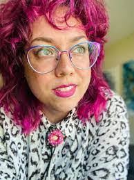 Melody Engle's Instagram, Twitter & Facebook