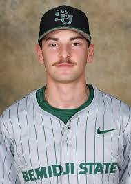 Kerry Moritz's Instagram, Twitter & Facebook