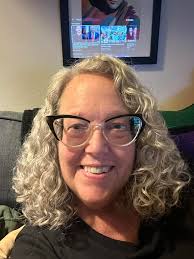 2.5 years to grow out all the colour, totally worth the struggle though…😊