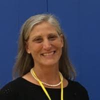 Karen Hutter's Instagram, Twitter & Facebook