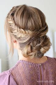 Drapierter Fischschwanz Hochsteckfrisur Drapierter Fischschwanz Hochsteckfrisur Business Frisuren Haar Styling Stilvolle Frisuren