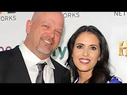 Celebs Who Didn't Announce Their Divorce Until It Was Final