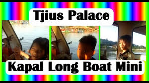 Tjiu's palace samarinda berlokasi di jalan sultan sulaiman, wisata ini memiliki hiburan fasilitas, seperti lapangan futsal, sepeda air, pemancingan ikan, kolam khusus. Obyek Wisata Tjiu S Palace Youtube