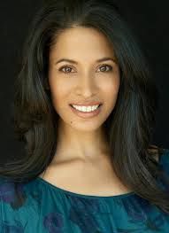 Lisa Phillips's Instagram, Twitter & Facebook