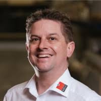 100+ perfiles de «Riedo»