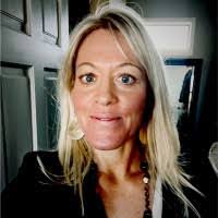 Rachel Doucet's Instagram, Twitter & Facebook