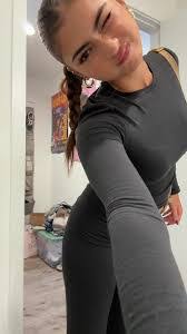 Bella Romano's Instagram, Twitter & Facebook