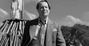 Гари олдман, аманда сайфред, лили коллинз и др. Mank First Reviews Easily One Of The Best Films Of The Year Rotten Tomatoes Movie And Tv News