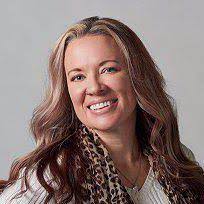 Heidi Grady's Instagram, Twitter & Facebook