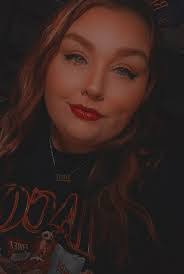 Maddy Small's Instagram, Twitter & Facebook