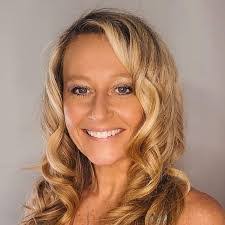 Kimberly Tatham's Instagram, Twitter & Facebook