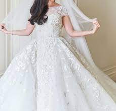 There are so many reasons why high street wedding dresses could be the perfect option for you. Affordable Designer Wedding Dresses From The Usa Wedding Dresses Designer Wedding Dresses Dresses