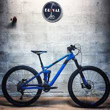 Cube Stereo 140 Hpc Race 2018 Cadre Carbone Velobrival Cubebikes Cubebike Bike Mtb Velo Vtt Lapierre Limousin Cafe Racer Bikes Cube Bikes Racing