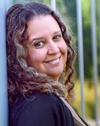 Kelly Fatte's Instagram, Twitter & Facebook