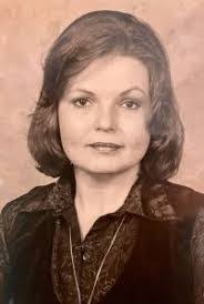 Allison Halbert's Instagram, Twitter & Facebook