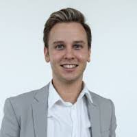 Dennis Eckle's Instagram, Twitter & Facebook