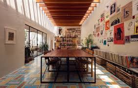 See more ideas about vintage dining room, shabby chic homes, shabby chic decor. Brilliant Tips To Make Your Modern Dining Room Decor Looks Vintage With Perfect Feature Inside Roohome