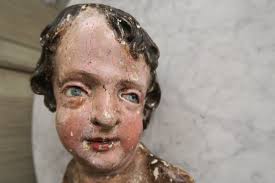 Carved Baroque Angel, 18th Century for sale at Pamono