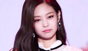 Jung eun bi aka eunha. Blackpink Jennie Sparks New Trend To Celebrate 20m Instagram Followers