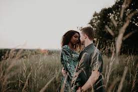 Passion In A Relationship: 10 Top Signs | Tony Robbins