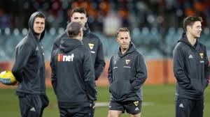 18 hours ago · alastair clarkson was steadfast he would see out his contract at hawthorn before handing over to sam mitchell, but all that has changed. Afl 2019 Snow Game Brings Out Best In Hawthorn Coach Alastair Clarkson The Advertiser