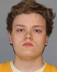 Disturbing police footage shows moment US teenager Brian Cohee admitted to  having severed head in bedroom