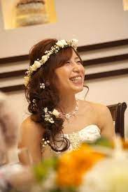 人気 1 花冠の花嫁画像まとめ1000枚以上 新婦の髪型 ヘアスタイル naver まとめ headpiece wedding wedding hairstyles hair styles