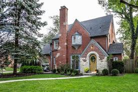 5365 N New Jersey St Indianapolis In 46220 Zillow English Tudor Homes Cottage Homes House Exterior