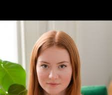 Eve Delaney's Instagram, Twitter & Facebook