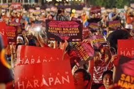Walaupun tanpa kebenaran, perhimpunan 818 tolak radioaktif lynas tetap diadakan di taman gelora, kuantan pagi tadi, dengan disertai ratusan peserta. Seksyen 15 1 Akta Perhimpunan Aman 2012 Roketkini Com