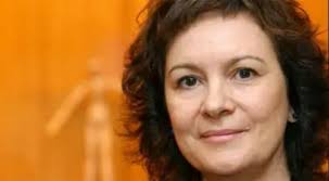 Cambieremo prima dell'alba", il nuovo romanzo di Clara Sánchez