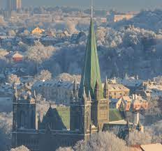 Nidaros cathedral (nidarosdomen) is the national sanctuary of norway, built over the grave of st. Nidarosdomen Nidarosdomen Norges Nasjonalhelligdom