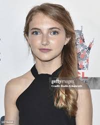 Bethany Mcleod's Instagram, Twitter & Facebook