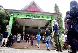 It located in the north part of melaka state. Zoo Melaka Kurangkan Kapasiti Penonton Dalam Pertunjukan Haiwan