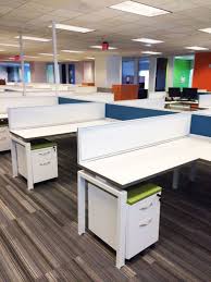 See How Connection Zone Is Bridging The Gap Between Personal Work Spaces And Collaborative Community Environments Space Planning Plan Design Work Space