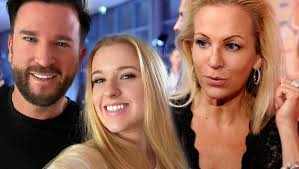 11,962 likes · 2,204 talking about this. Dsds Juror Michael Wendler Sorge Um Ex Claudia Norberg Tochter Adeline Klart Auf Bunte De