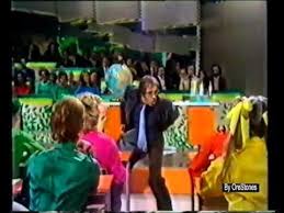 Ever Wonder What English Sounds Like To Non English Speakers The Song Prisencolinensinainciusol By Adriano Celentano Mimics The English Sounds Songs Fun Songs