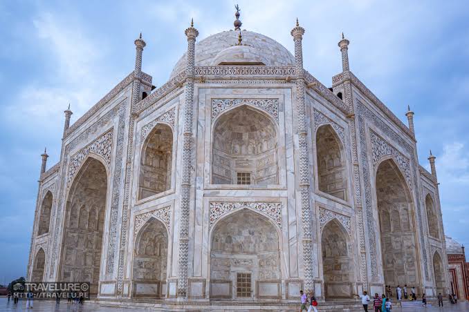 The Taj Mahal Agra India - Travelure ©