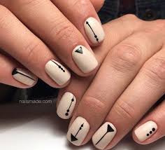 Diseños de uñas modernas estilo picasso. Pin De It S All About Fashion En Nails Manicura De Unas Unas Decoradas Con Lineas Decorados Para Unas Cortas