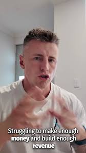 growbusinesspodcast #clientretention #relationshipmarketing  #holidaystrategy #smallbusinesstips #finishstrong